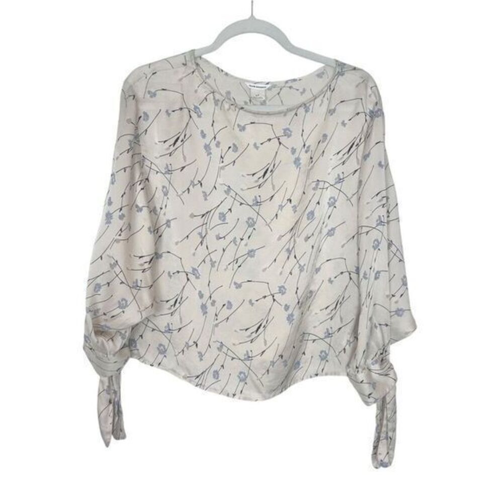 Club Monaco Silk Blouse Womens Small Cream Blue Tie Puff Sleeve Dainty Floral